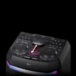 LG OK99M XBOOM 2000W Parlante Torre Karaoke Luces LED Multi Bluetooth Negro