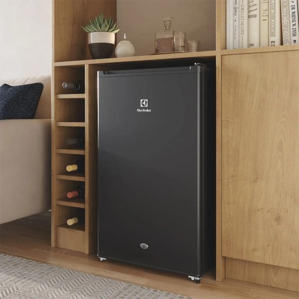 Frost One Door Minibar 90 L Refrigeración Uniforme Puerta Reversible Diseño Compacto Negro