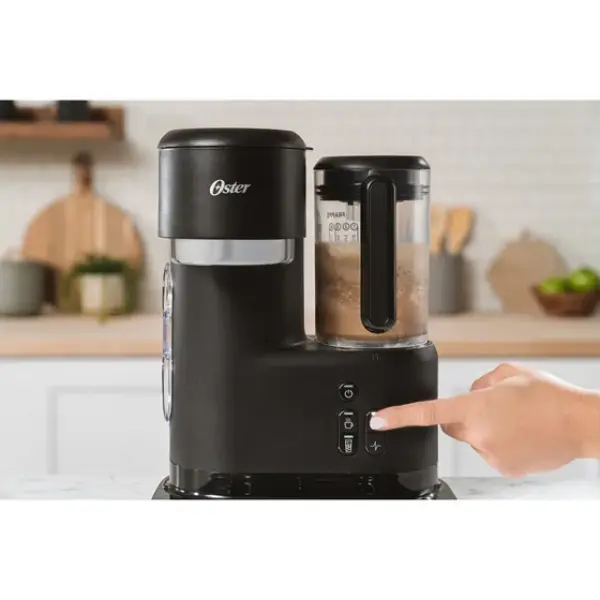 Cafetera Frappé Oster BVSTDC03B-053, Licuadora integrada, Medición precisa, Negro